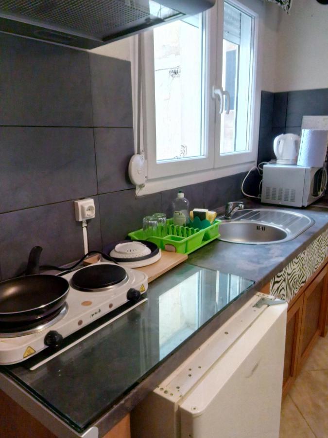 Prime Location Bright Studio City Center Super 5G Wifi 200Mbps With32"Tv 테살로니키 외부 사진