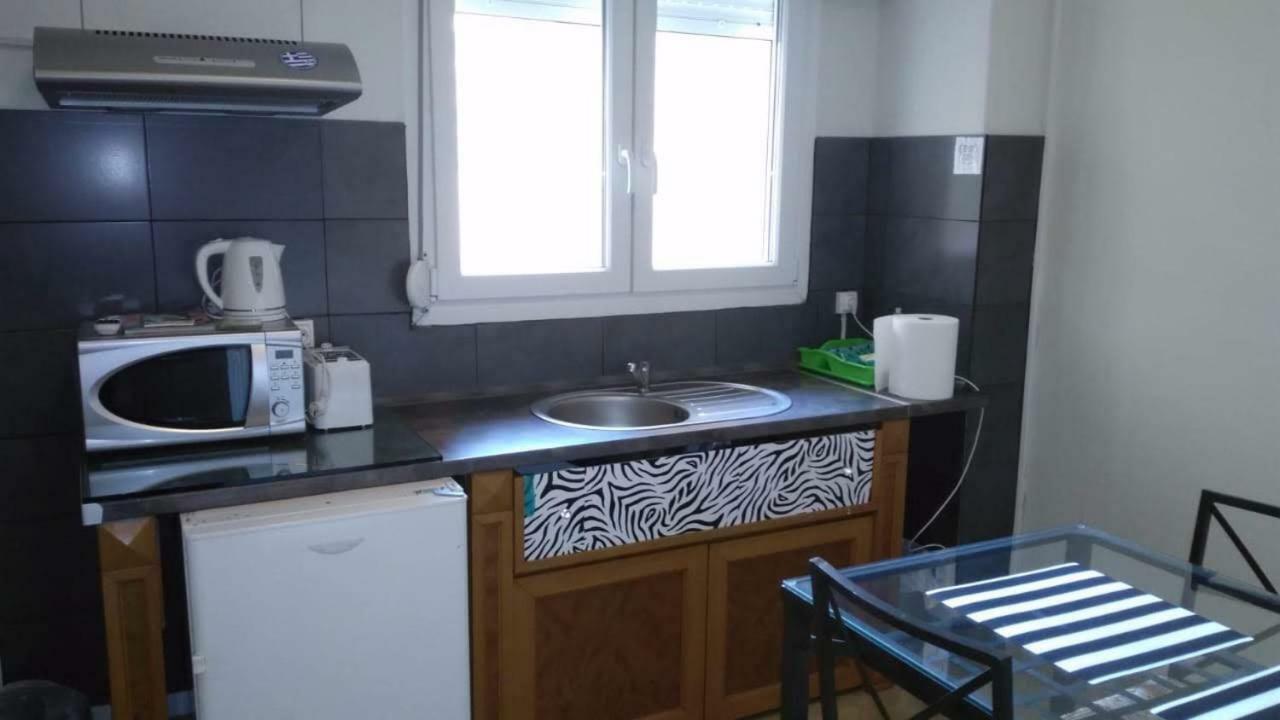 Prime Location Bright Studio City Center Super 5G Wifi 200Mbps With32"Tv 테살로니키 외부 사진